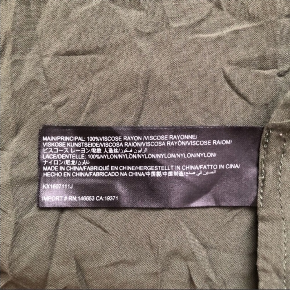 Keepsake the Label Lacy Robe - Picture 4 of 6